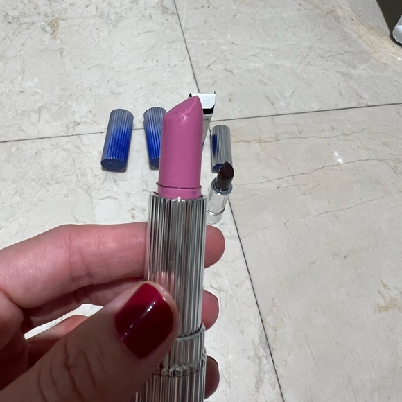 Bundle of three Estée Lauder the estee edit lipsticks NWT:Wrapped & barely used - Picture 2 of 6